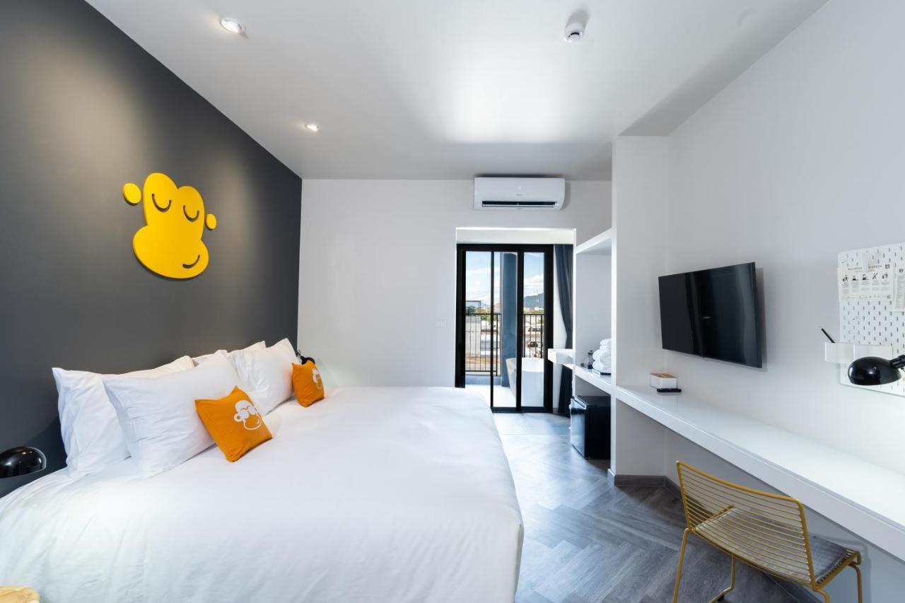 โรงแรม Blu Monkey Hub And Town